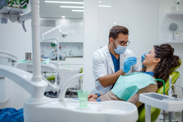 Best Wisdom Tooth Removal  in Hampton Manor, NY